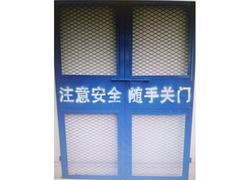 甘肅銘珮?biāo)醺郊邢挢?zé)任公司 耐用的施工電梯防護(hù)門推薦